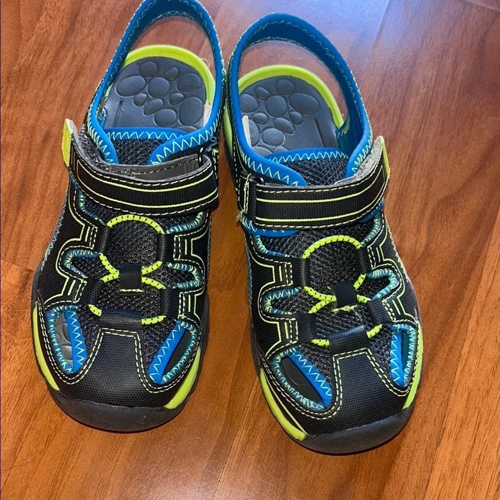 Wonder Nation Black and Neon Green Kids' Sneakers